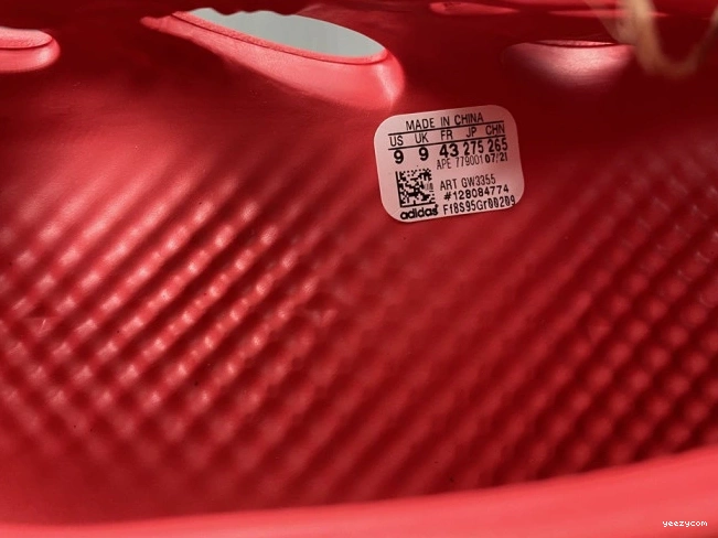 Adidas CW3355 Foam Yeezy Red 1014